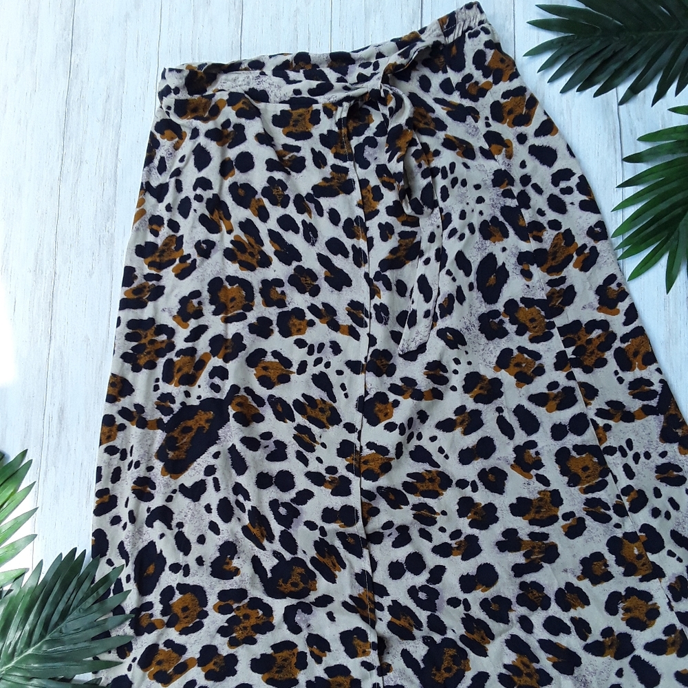 Leopard Skirt - Picture 2 of 2